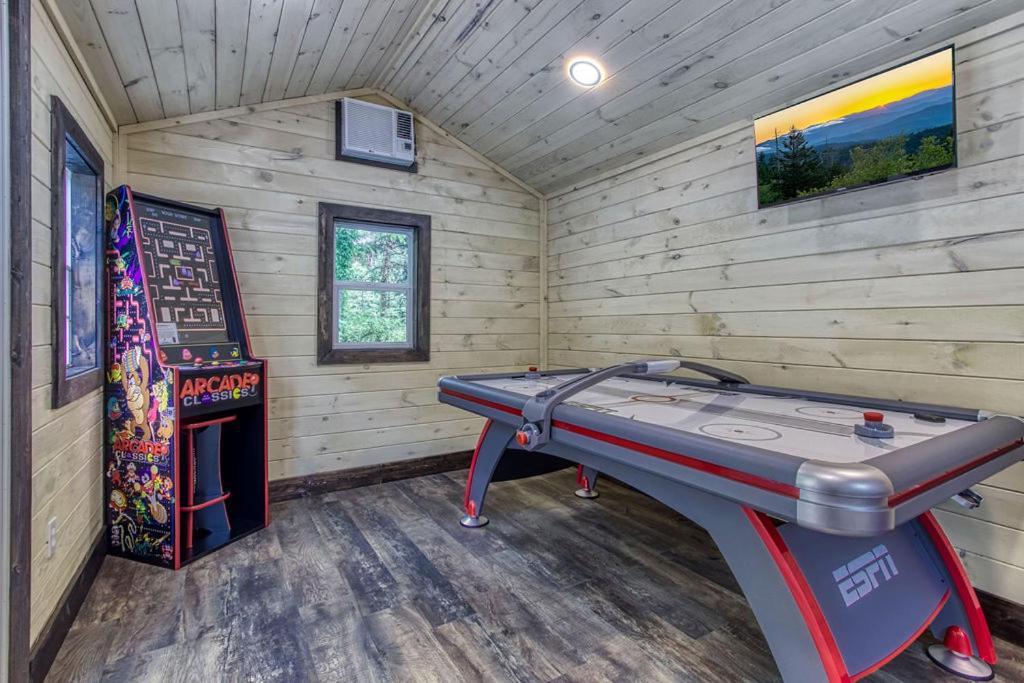 Tranquility Hollow, Indoor Pool, Game Room, 1089 Free Tickets Each Paid Day, Dollywood And More! 세비어빌 외부 사진